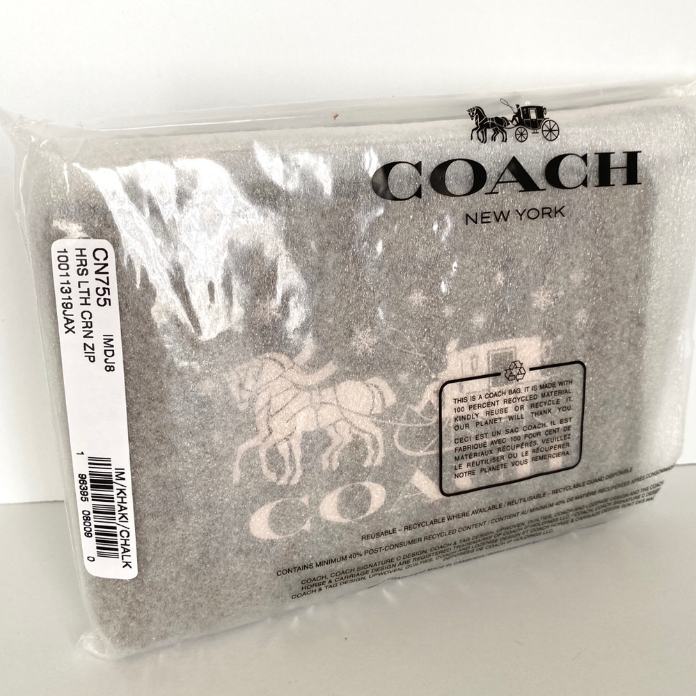 Coach Wristlet Signature Horse and Sleigh - Picture 7 of 9